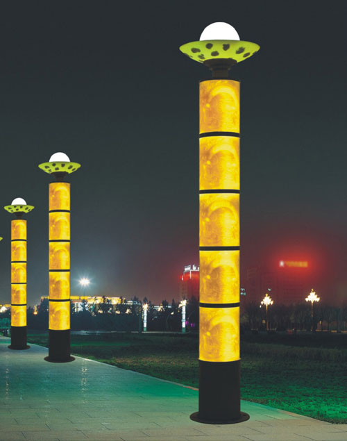 �V���A�����Sɫ����ʯ��(n��i)͸�⾰�^�����DƬ