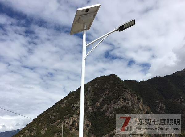 ƫ�h(yu��n)ɽ�^(q��)ʹ��̫�(y��ng)��·���ă�(y��u)��(sh��)