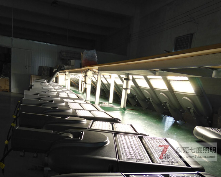 �|ݸ�߶�����LED·������L��ԭ��