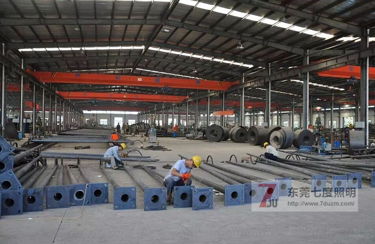 �|ݸ�߶�����·���U���a(ch��n)܇�g�DƬ